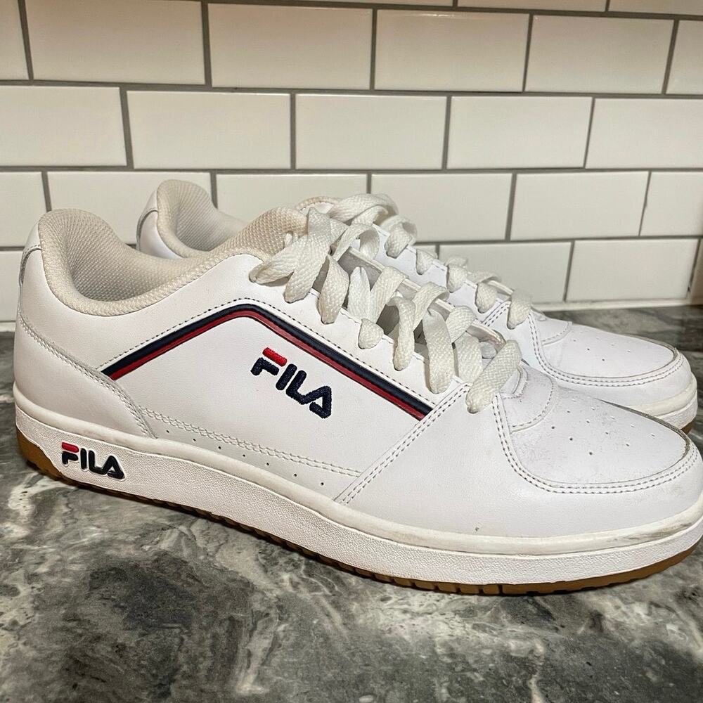 Fila A-Low Lifestyle Mens Athletic Lace Up Sneaker White Navy Red Size 9.5